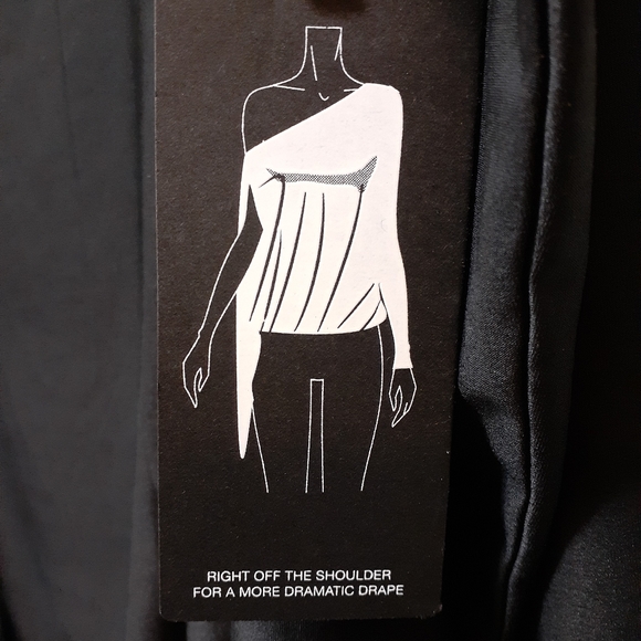 New! Coldesina "Jenny" Convertible Asymmetrical Drape Sleeve Top, 2X - Picture 11 of 13